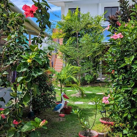 Astillo'S Guest Houses Moalboal Ngoại thất bức ảnh