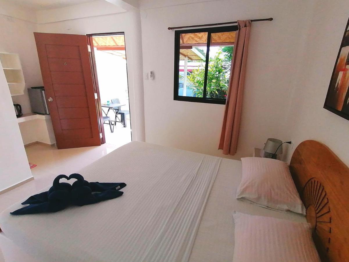 Astillo'S Guest Houses Moalboal Ngoại thất bức ảnh