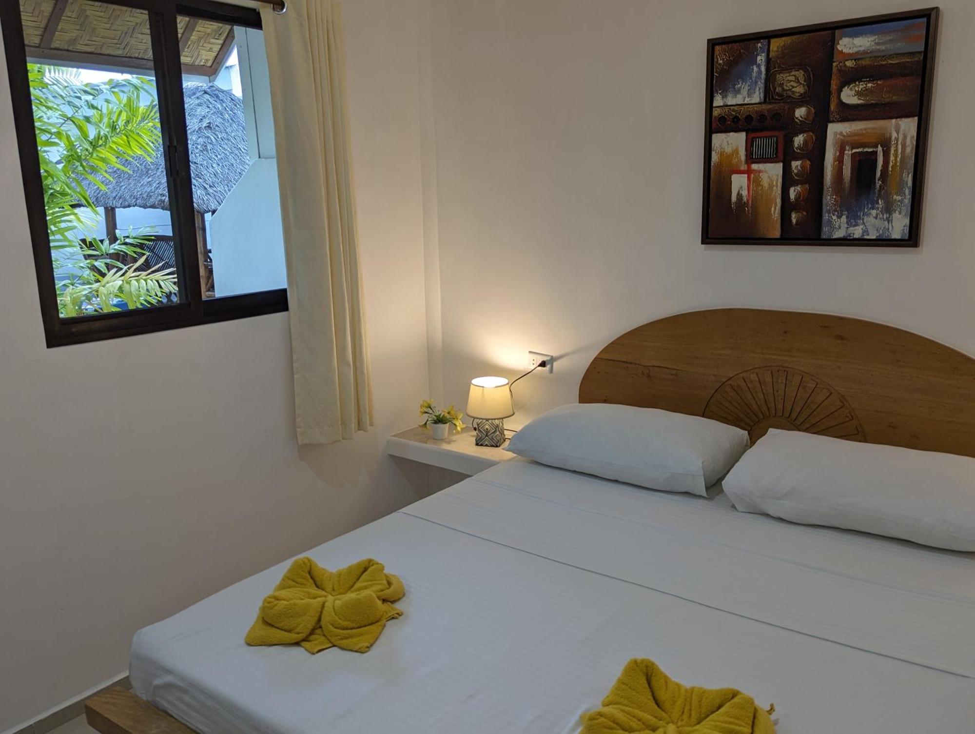 Astillo'S Guest Houses Moalboal Phòng bức ảnh
